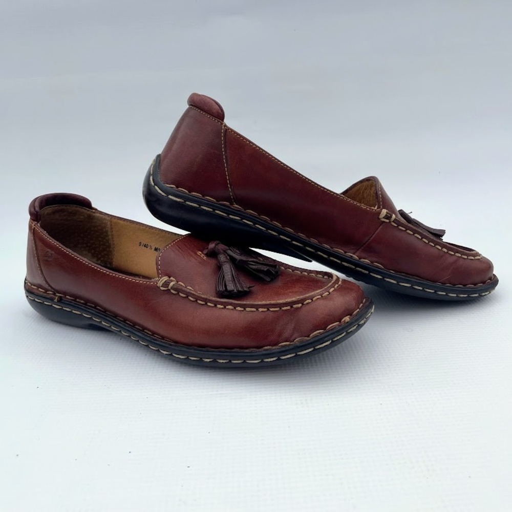 Born Brown Leather Tassel Loafers Womens 9 Moccasin Toe Handcrafted MGF5 - Picture 2 of 9